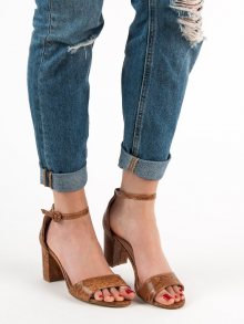 Komfortní dámské hnědé  sandály na širokém podpatku