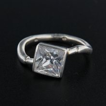 Stříbrný prsten 14355