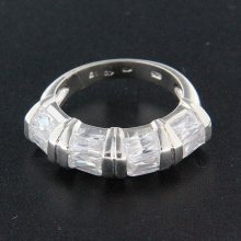 Stříbrný prsten 14850