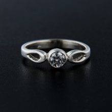 Stříbrný prsten 14192