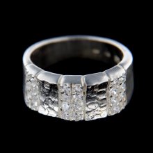 Stříbrný prsten 14941