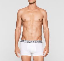 CALVIN KLEIN bílé pánské boxerky Iron Strength Cotton NB1017A