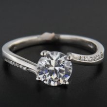 Stříbrný prsten 51638