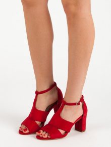 Originální červené dámské  sandály na širokém podpatku