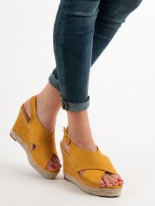 Jedinečné dámské  sandály zlaté na klínku