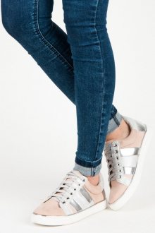 Skvělé růžové tenisky se šněrováním a lesklými detaily