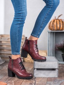 Praktické  kotníčkové boty dámské červené na širokém podpatku