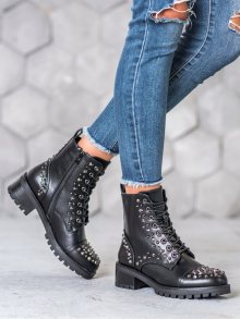 Krásné dámské černé  kotníčkové boty na širokém podpatku