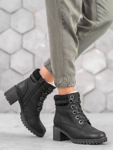 Výborné dámské černé  kotníčkové boty na širokém podpatku