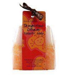 Bomb Cosmetics Sprchové masážní mýdlo s houbičkou Mandarinkové sny (Shower Soap) 140 g