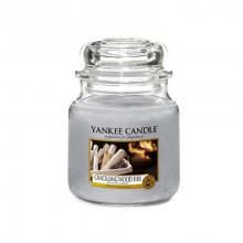 Yankee Candle Aromatická svíčka Classic střední Crackling Wood Fire 411 g