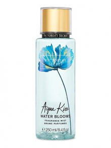 Victoria´s Secret Aqua Kiss Water Blooms - tělový závoj 250 ml