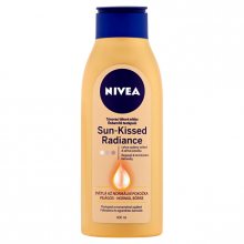 Nivea Tónovací tělové mléko (Sun Kissed Radiance Milk) 400 ml Light