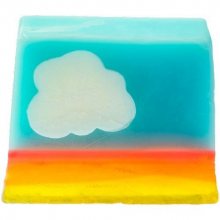 Bomb Cosmetics Ručně vyráběné glycerinové mýdlo Paní Modrá obloha (Soap) 100 g