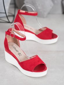 Exkluzívní dámské  sandály červené na klínku