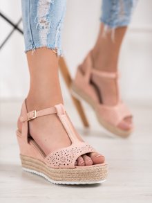 Moderní  sandály růžové dámské na klínku