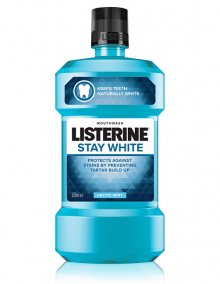 Listerine Ústní voda s bělicím účinkem Stay White 500 ml