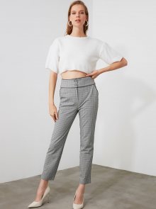 Šedé dámské kostkované zkrácené kalhoty Trendyol