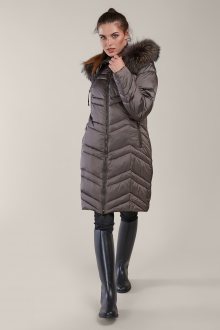 Kara metalicky hnědý zimní kabát s kožešinou - 36