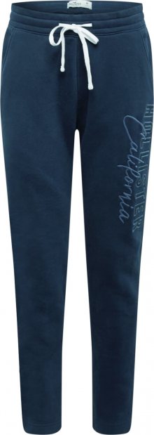 HOLLISTER Kalhoty \'HERITAGE\' námořnická modř / chladná modrá