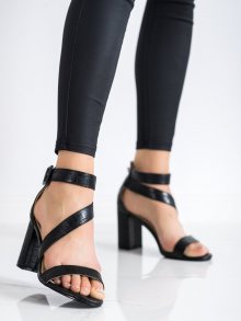Jedinečné dámské  sandály černé na širokém podpatku