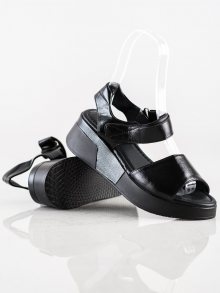 Módní dámské černé  sandály bez podpatku