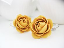 Troli Žluté visací náušnice ve tvaru kytiček Yellow Ochre