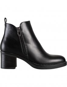 Klasické černé kotníkové boty na zip