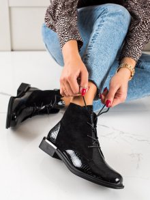 Módní černé dámské  kotníčkové boty na plochém podpatku