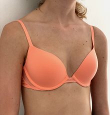 Dámská push-up podprsenka Calvin Klein QF5613E meruňková | oranžová | 75B