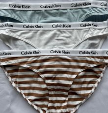 Dámské kalhotky Calvin Klein QD3588E CAROUSEL 3 kusy | bílá | L