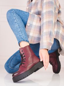 Trendy červené  kotníčkové boty dámské na plochém podpatku