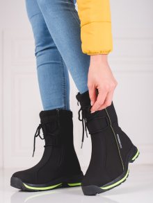 Trendy černé dámské  trekingové boty bez podpatku