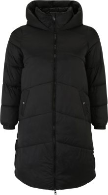 Zimní kabát Vero Moda Curve černá