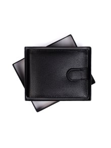 Klasická černá pánská peněženka