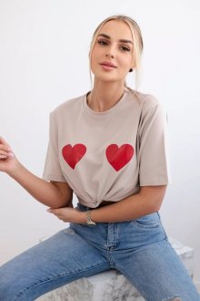 Bavlněná halenka s béžovým potiskem srdce