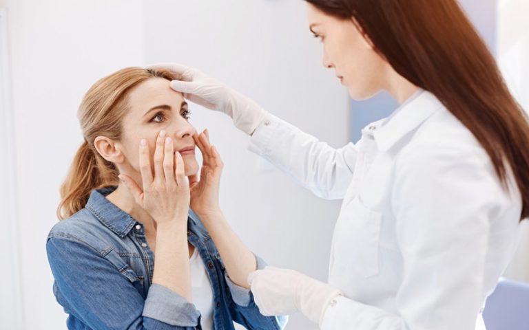 Co by si dermatologové a plastičtí chirurgové přáli, aby pacienti věděli
